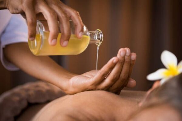 Massage Tradisional