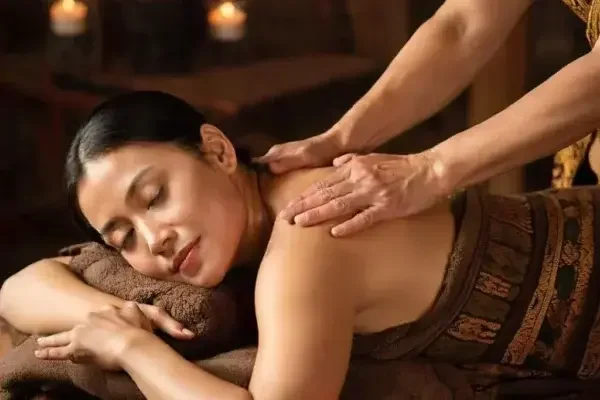 tradisional-massage-1024x1024-60